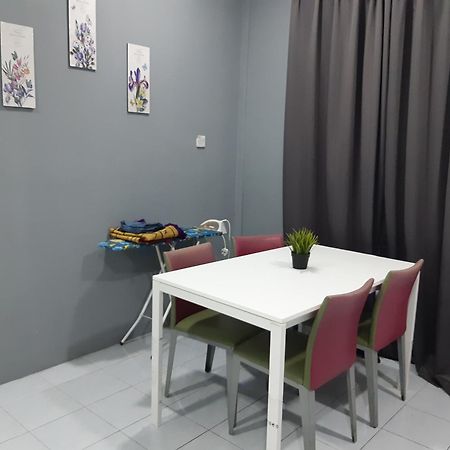 Anis Homestay Гуа-Мусанг Экстерьер фото