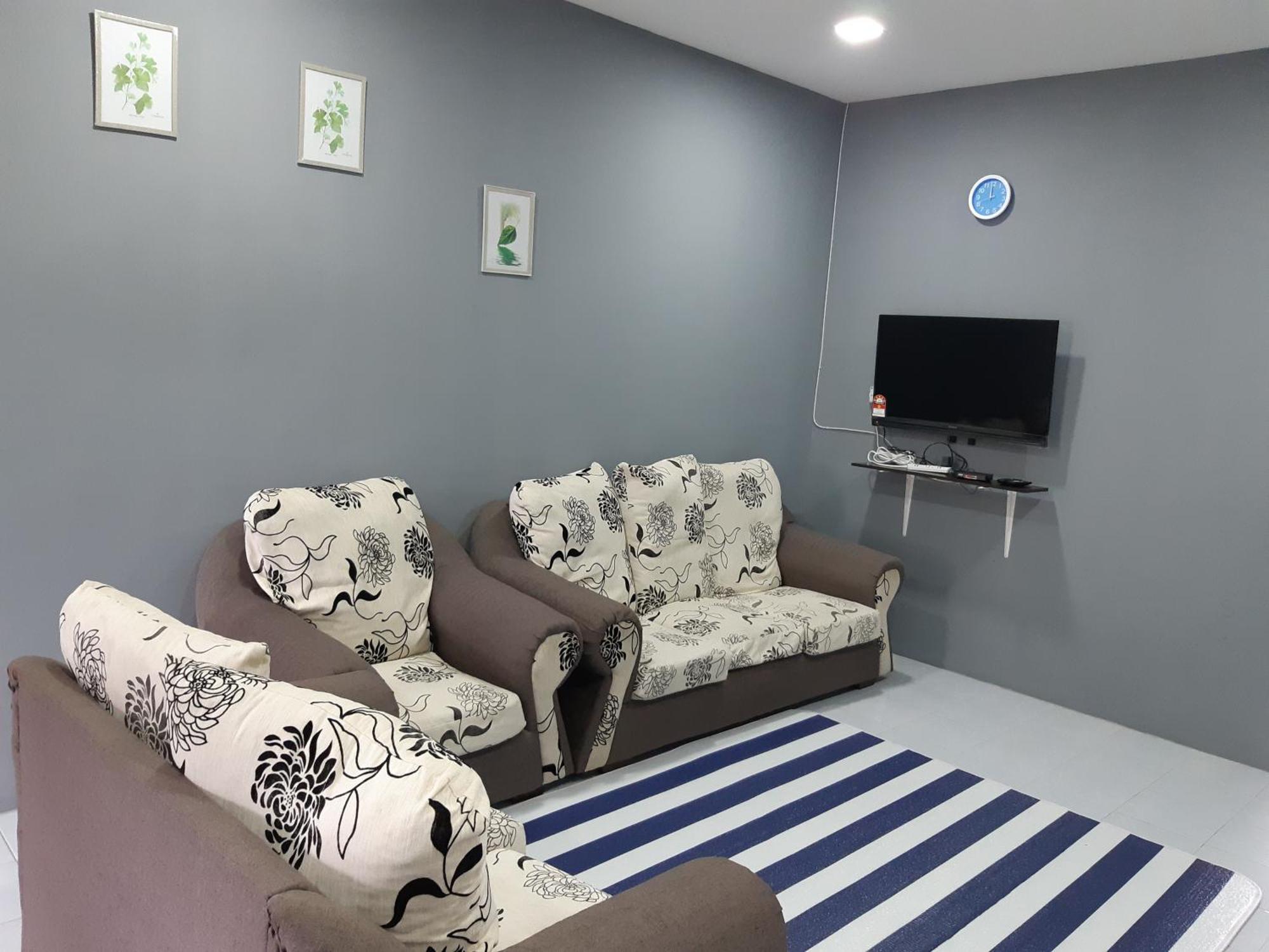 Anis Homestay Гуа-Мусанг Экстерьер фото